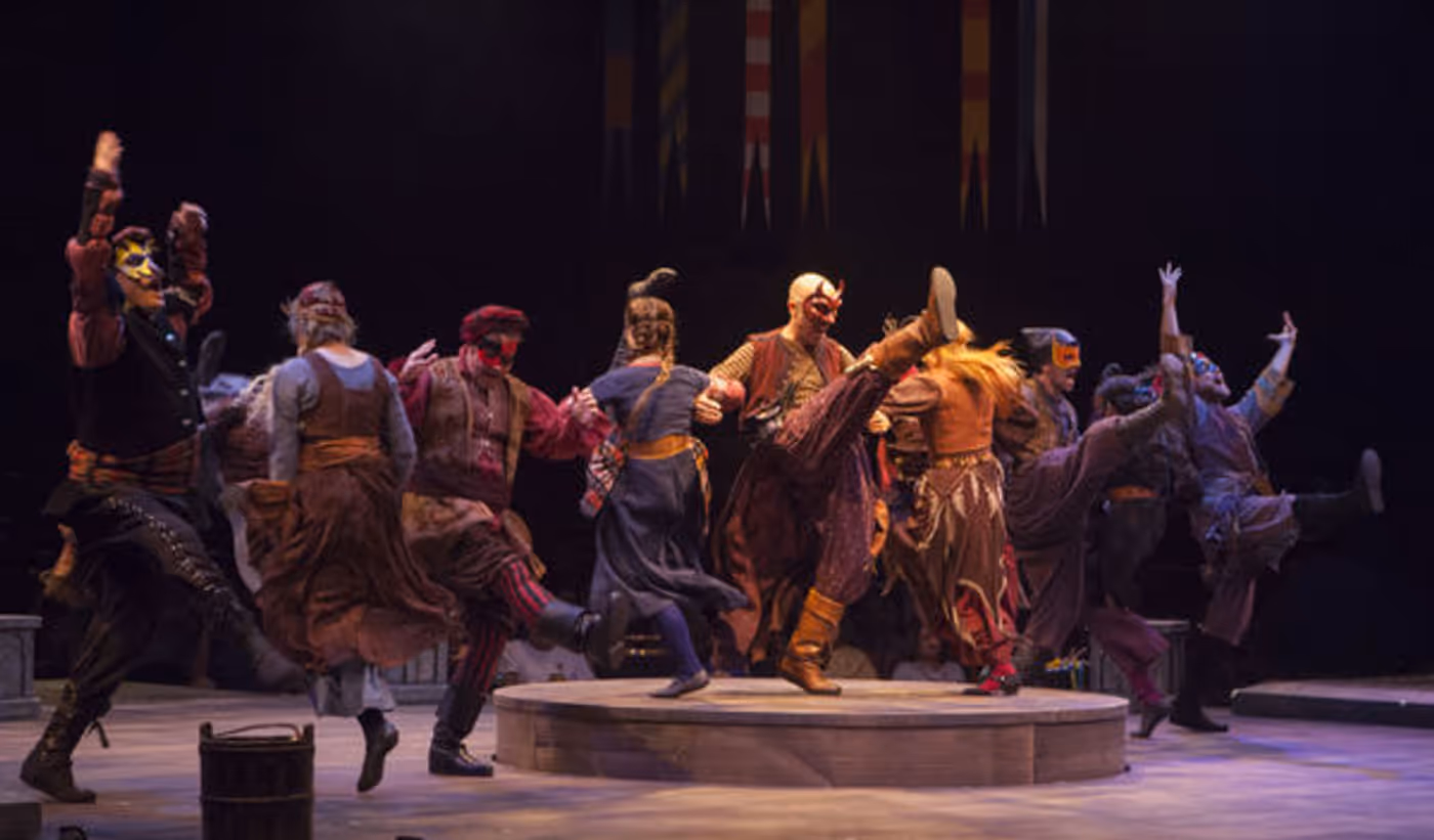 Photo Flash: First Look at Deaf Actor John McGinty, Lesli Margherita, Mark Jacoby and More in HUNCHBACK at Music Circus  Image