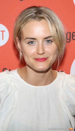 Taylor Schilling @ BroadwayWorld Taylor Schilling Photo
