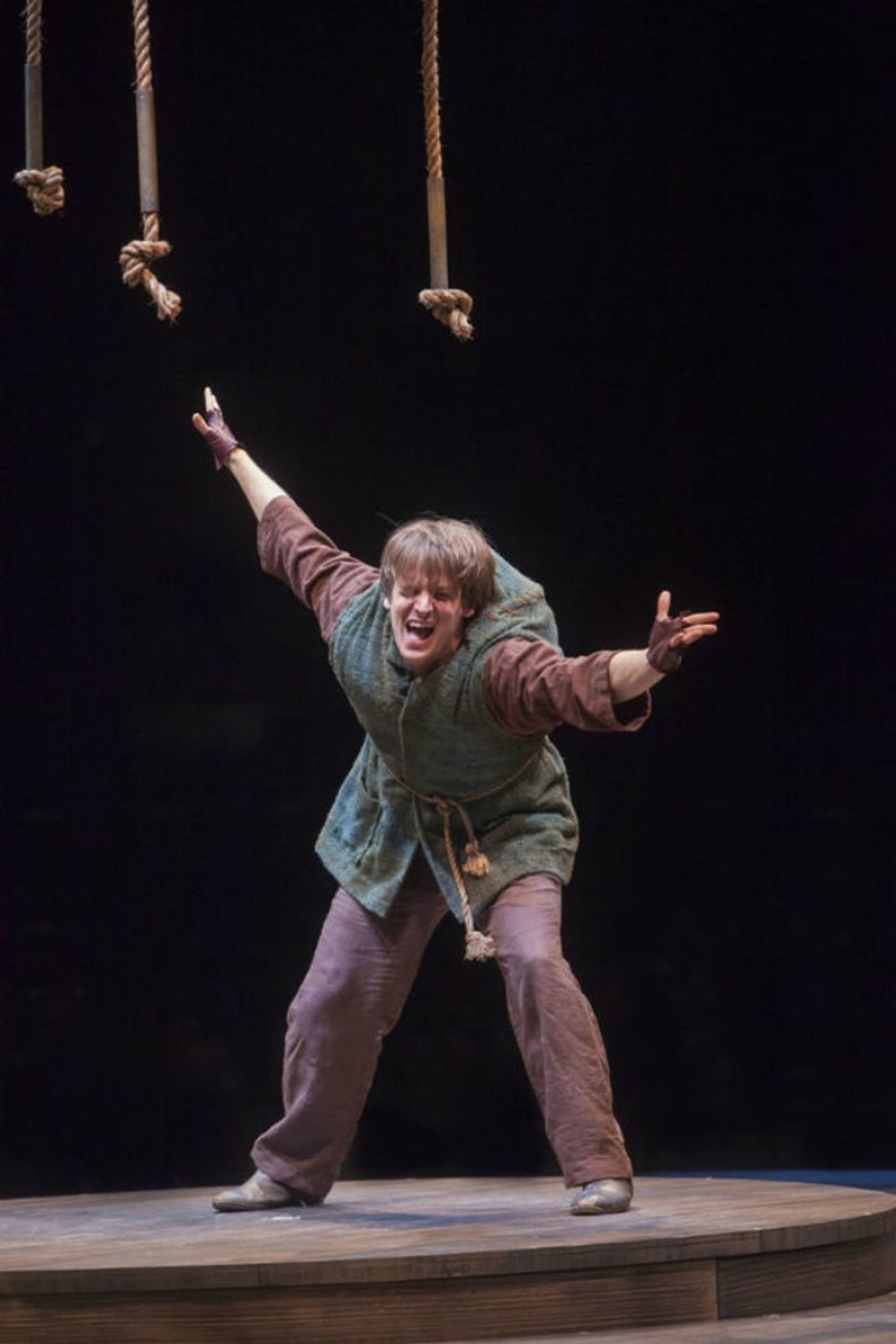 VIDEO: New Highlights of HUNCHBACK at Music Circus - Starring Deaf Actor John McGinty, Lesli Margherita, Mark Jacoby and More!  Image