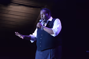 Roosevelt Andre Credit @ BroadwayWorld Roosevelt Andre Credit Photo