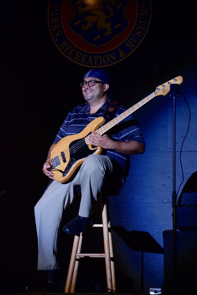 Abraham Saenz Photo
