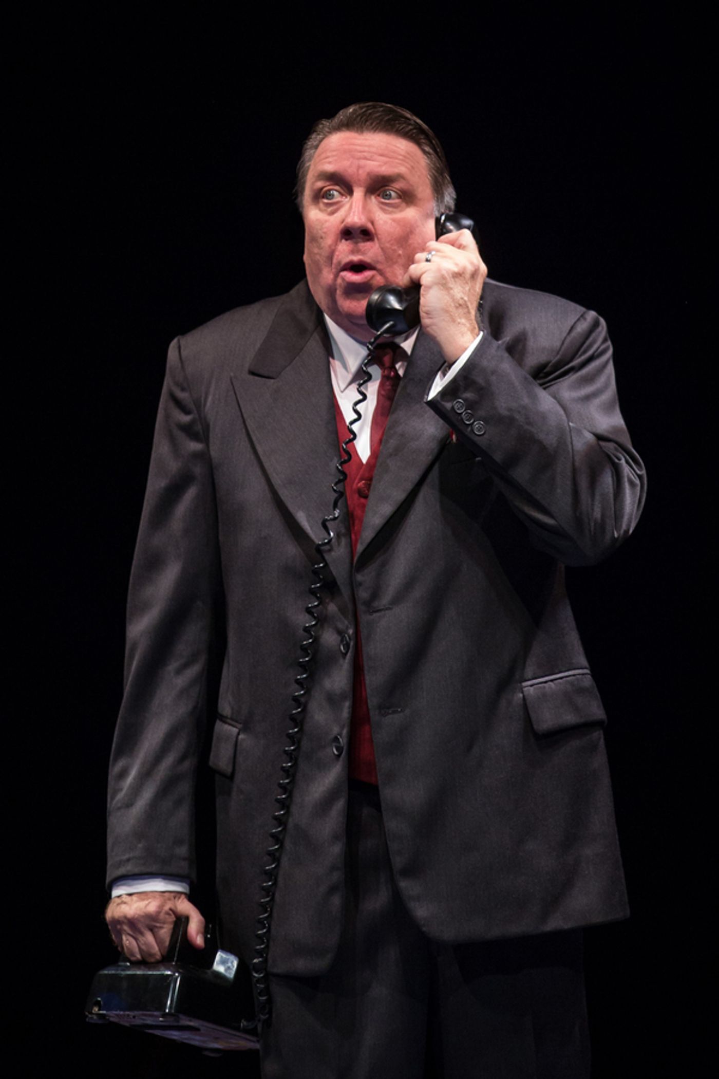 Photo Flash: First Look at Ari Butler, Jessica Naimy and More in 'HOW TO SUCCEED...' at The Marriott Theatre  Image