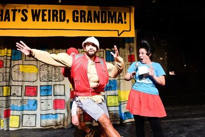  (left to right) Barrel of Monkeys company member Brandon Cloyd and Katie Suib, perfo Photo