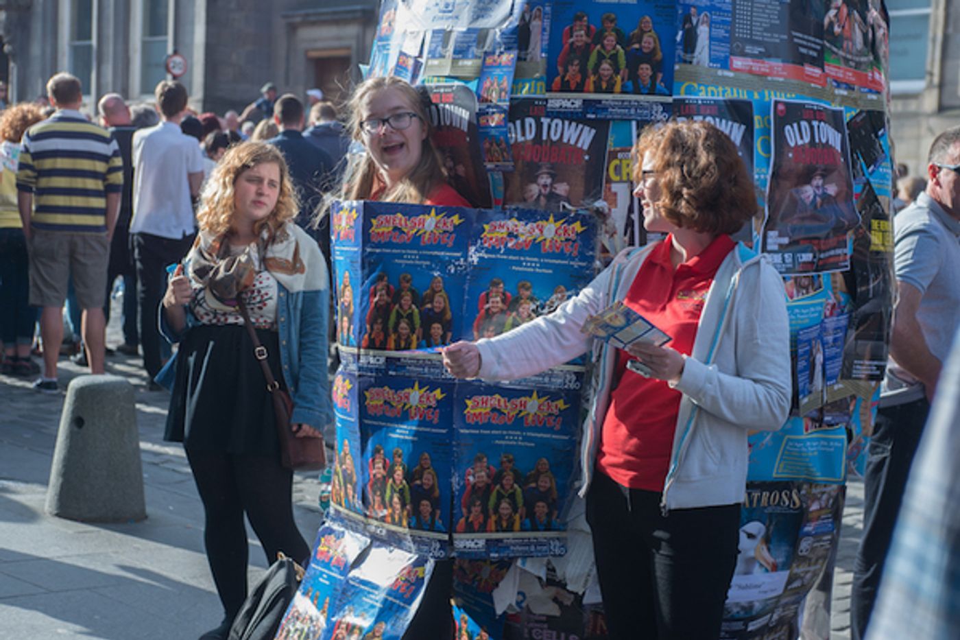 Photo Flash: Edinburgh 2016 - Street Performers On The Royal Mile  Image