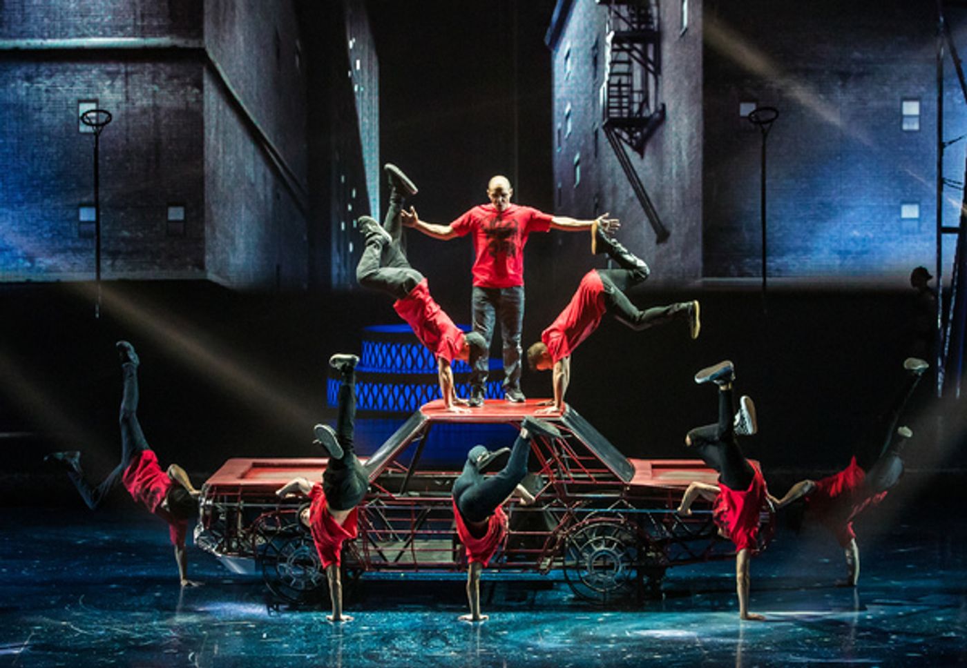 Photo Flash: Michael Jackson ONE Hosts Birthday Celebration for The King of Pop Photo Flash: Michael Jackson ONE Hosts Birthday Celebration for The King of Pop Image