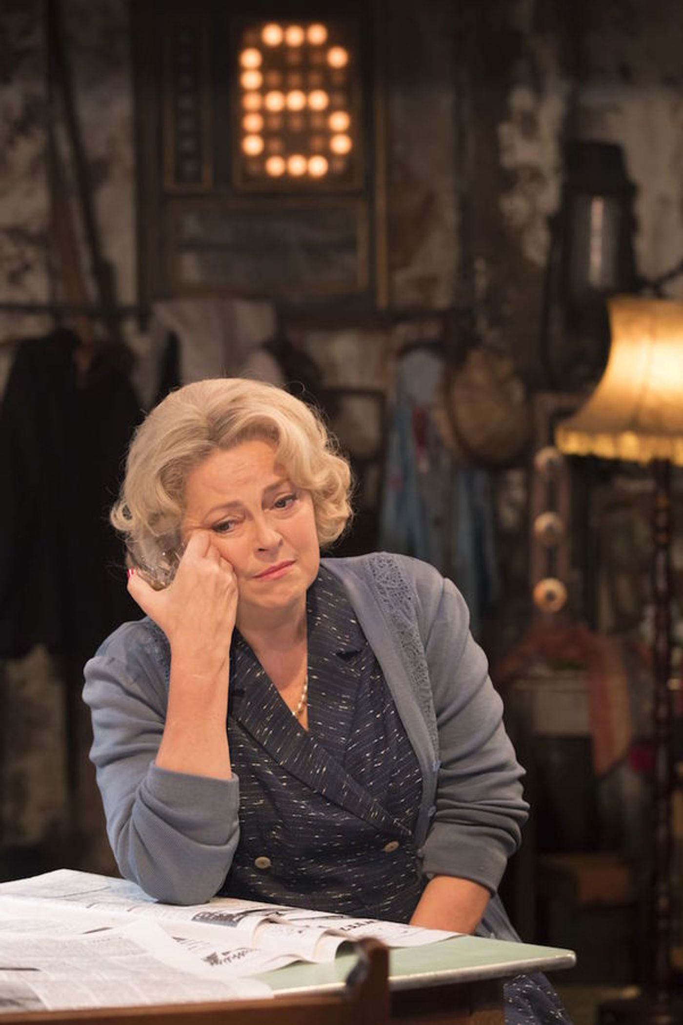 Photo Flash: Kenneth Branagh Opens In THE ENTERTAINER  Image