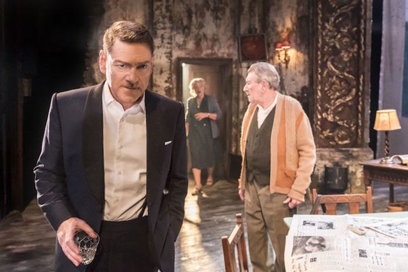 Photo Flash: Kenneth Branagh Opens In THE ENTERTAINER  Image
