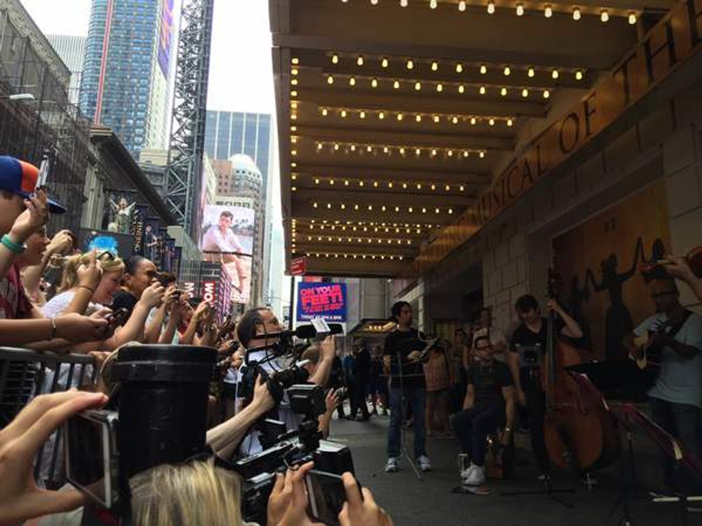 Photo Flash: Renee Elise Goldsberry Sends Off #Ham4Ham with Cut Song From HAMILTON  Image