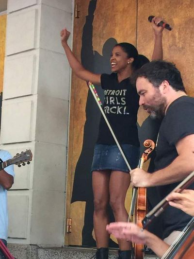 Renee Elise Goldsberry Photo