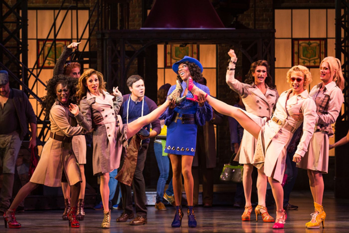 Photo Flash: First Look at Alan Mingo, Jr., Aaron C. Finley, Haven Burton and More in Broadway's KINKY BOOTS Photo Flash: First Look at Alan Mingo, Jr., Aaron C. Finley, Haven Burton and More in Broadway's KINKY BOOTS Image