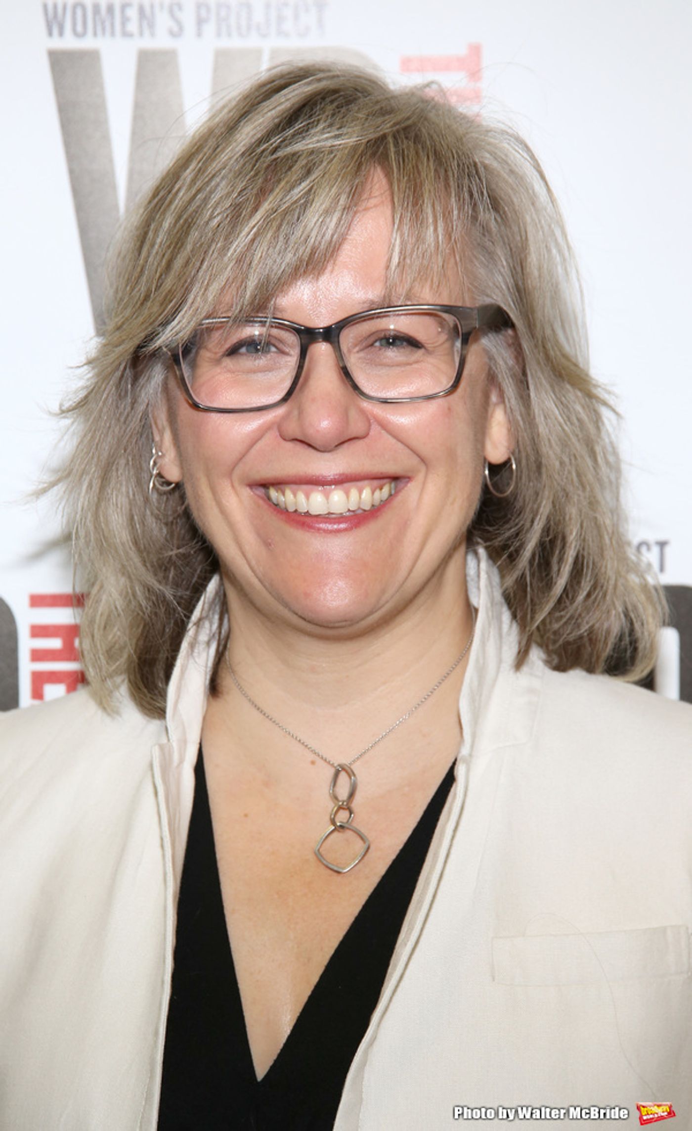 Photo Coverage: Lisa Lampanelli & the Company of STUFFED Meets the Press!  Image