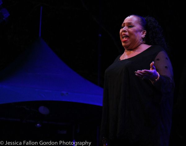 Roz Ryan Photo