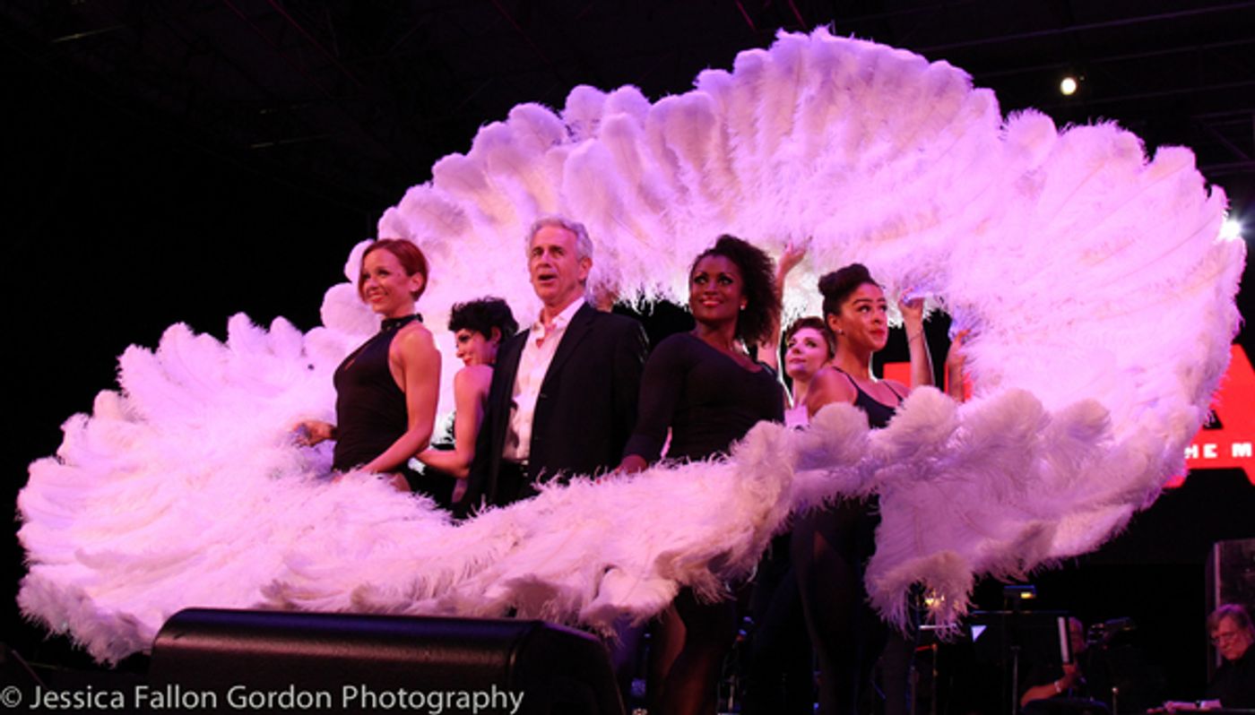 Photo Coverage: CHICAGO Struts to Central Park for 20th Anniversary!  Image