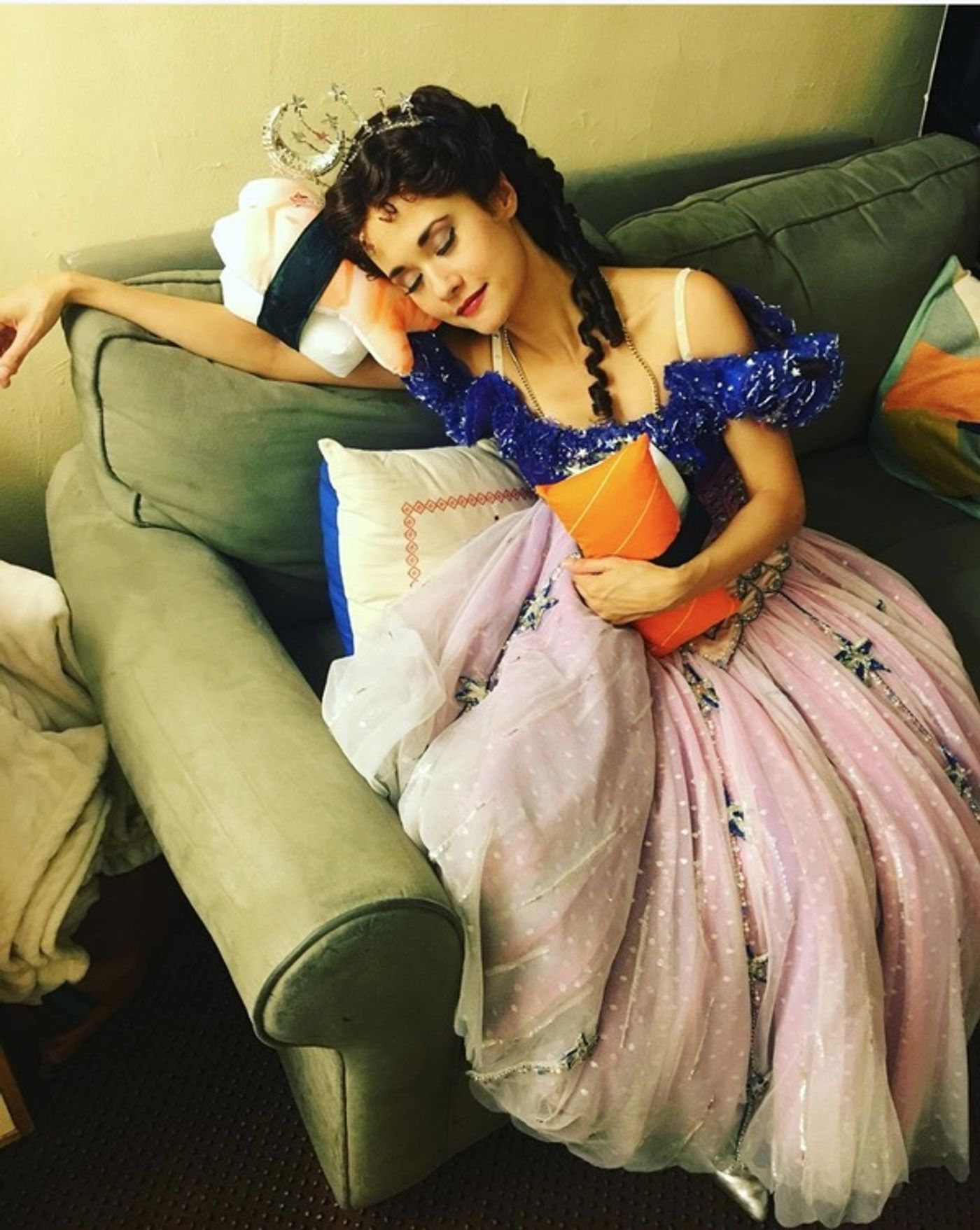 Photo Flash: PHANTOM Divas Need Beauty Sleep, the CHARLIE Boys Strut Their Stuff, and More Saturday Intermission Pics! Photo Flash: PHANTOM Divas Need Beauty Sleep, the CHARLIE Boys Strut Their Stuff, and More Saturday Intermission Pics! Image