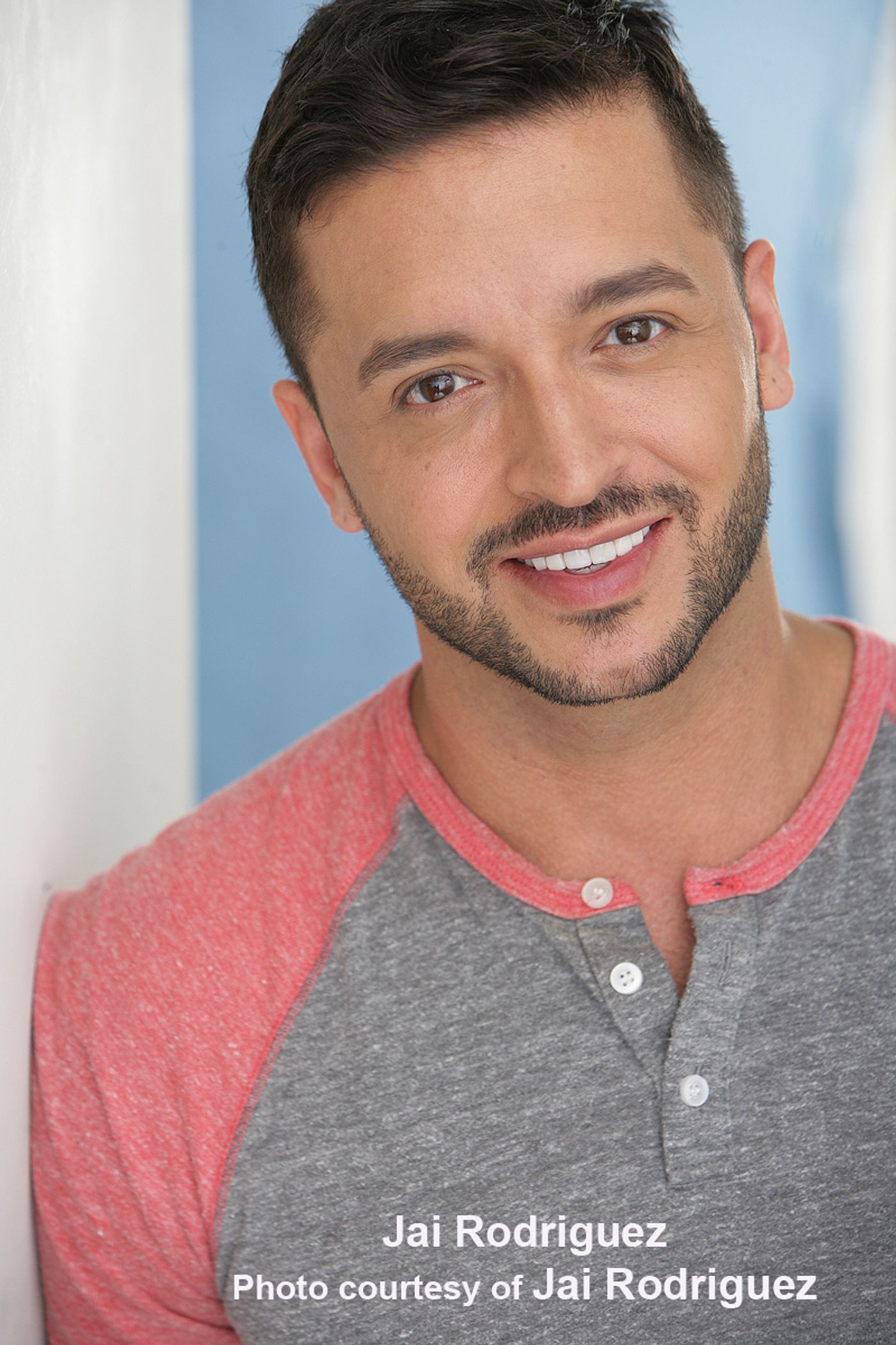 Interview: BUYER & CELLAR's Jai Rodriguez Loves Selling It Live Onstage  Image