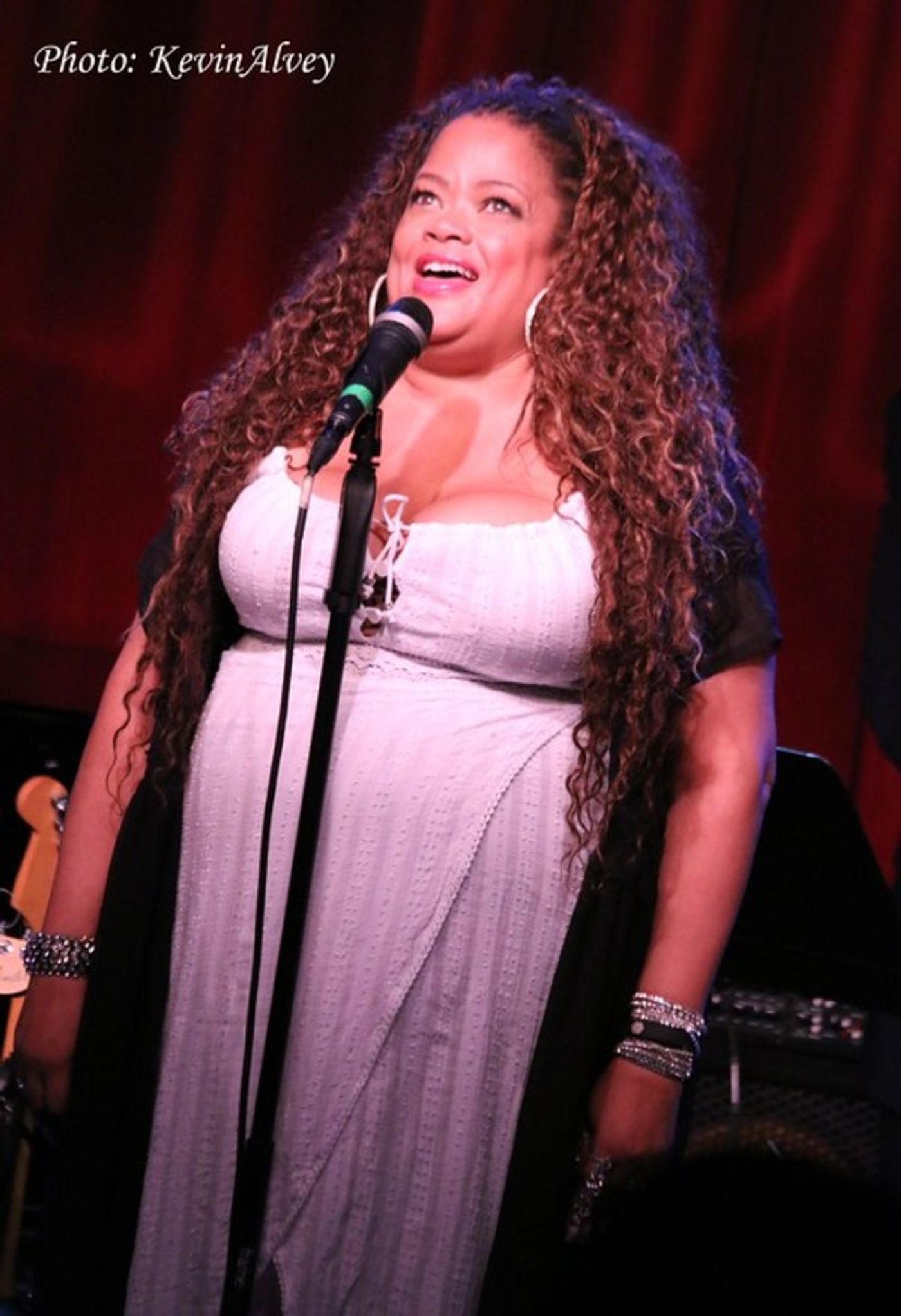 Photo Flash: Natalie Douglas Sings Stevie Wonder & Stevie Nicks at Birdland  Image