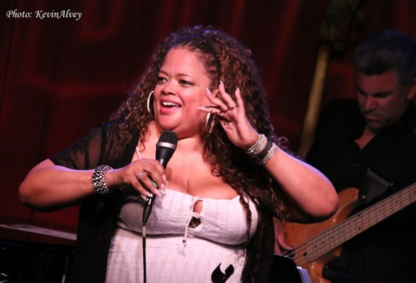 Photo Flash: Natalie Douglas Sings Stevie Wonder & Stevie Nicks at Birdland  Image