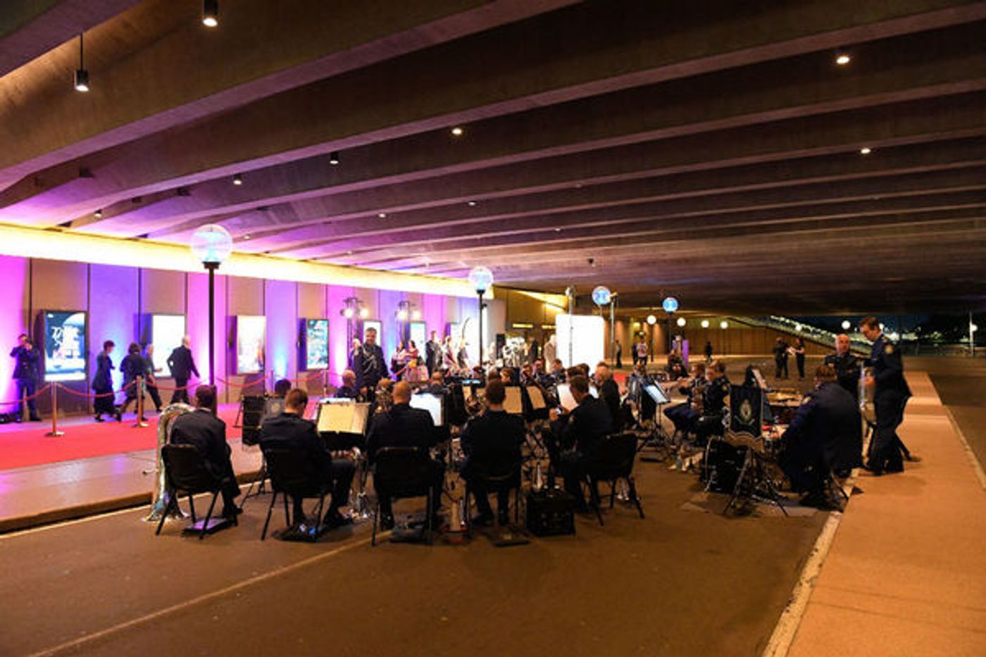 Photo Flash: More Opening Night Photos of Julie Andrews-Helmed MY FAIR LADY in Sydney  Image