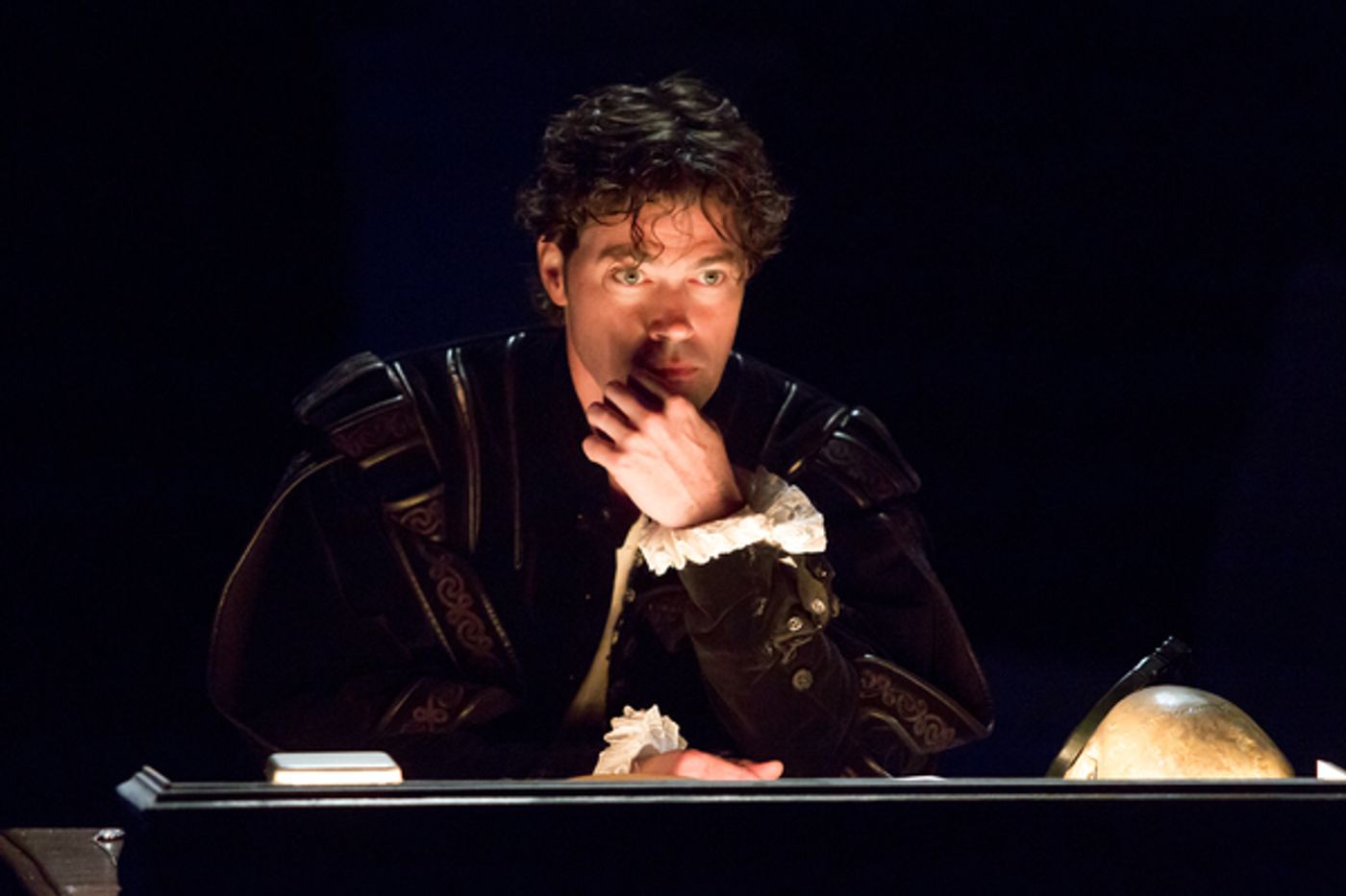 Photo Flash: EDWIN, THE STORY OF EDWIN BOOTH Opens Tonight Off-Broadway  Image