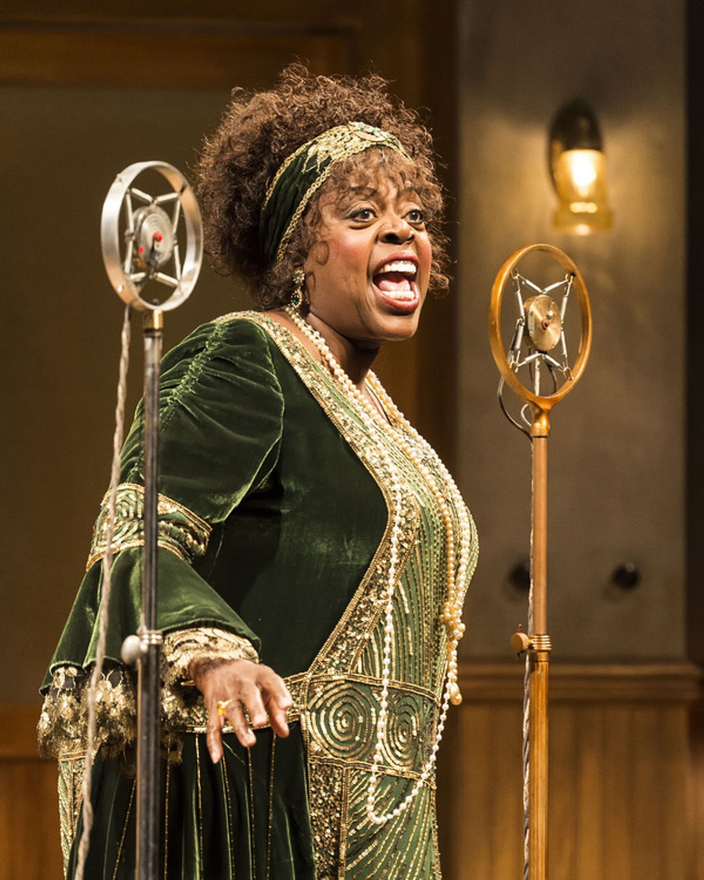 Photo Flash: First Look at Lillias White and More in MA RAINEY'S BLACK BOTTOM at the Taper  Image