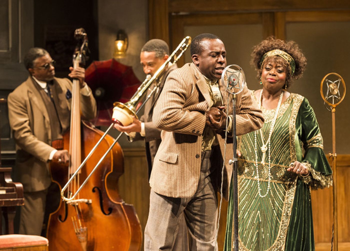 Photo Flash: First Look at Lillias White and More in MA RAINEY'S BLACK BOTTOM at the Taper  Image