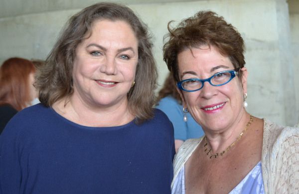 Kathleen Turner, Molly Smith  Photo