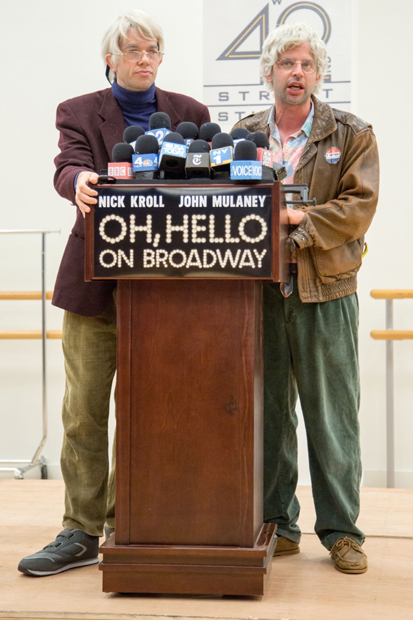 Photo Coverage: OH, HELLO's Nick Kroll & John Mulaney  Meet the Press... in Character!  Image