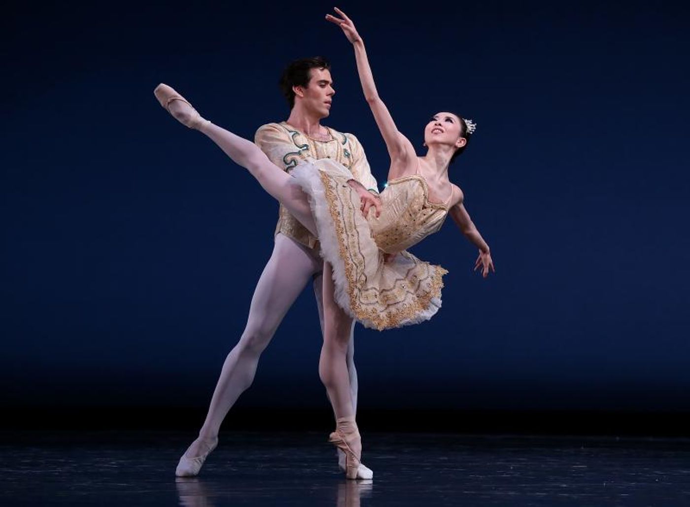 Review: AMERICAN INGENUITY Showcases Powerful Performances From Houston Ballet  Image