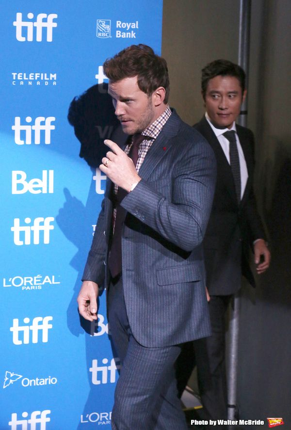 Chris Pratt and Byung-Hun Lee Photo