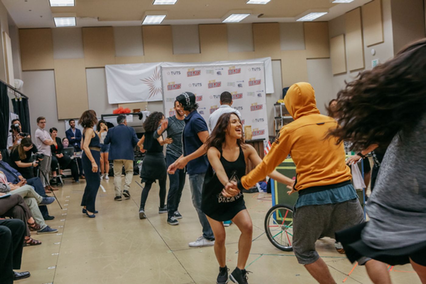 Photo Flash: In Rehearsal for Starry IN THE HEIGHTS at Theatre Under The Stars Image