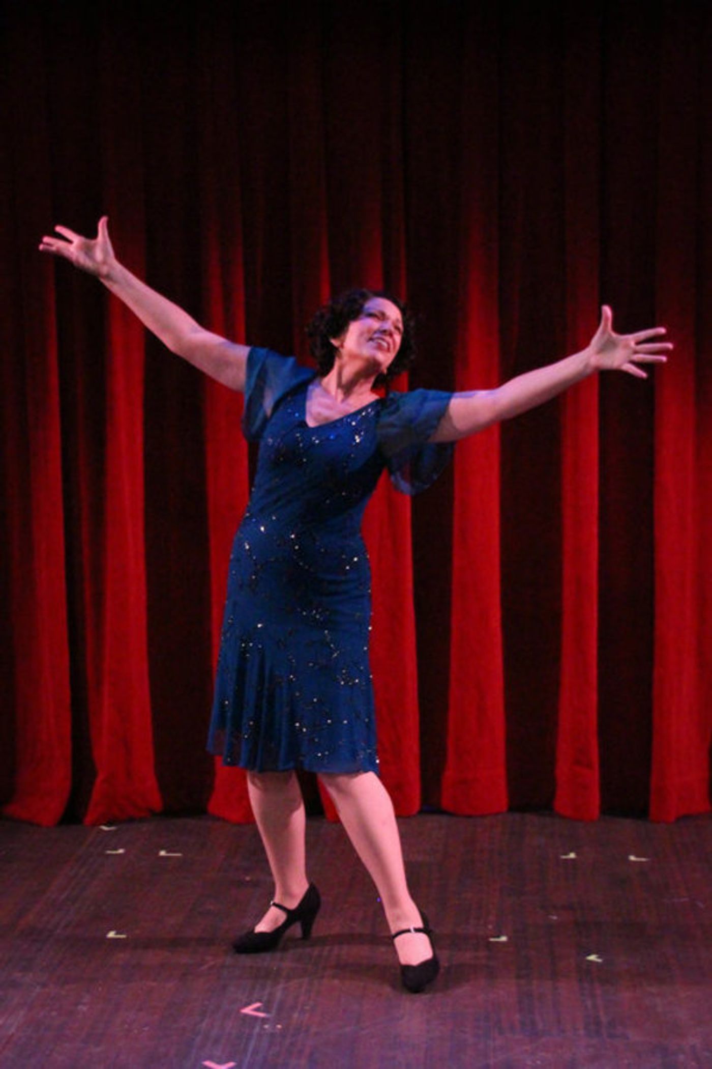 Photo Flash: GYPSY Opens at Music Theatre of Connecticut  Image