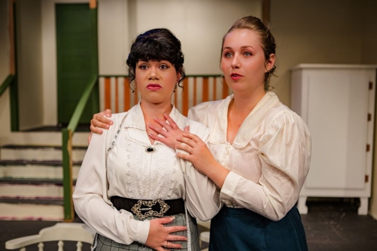 Deya Ozburn and Cassie Jo Fastabend at 