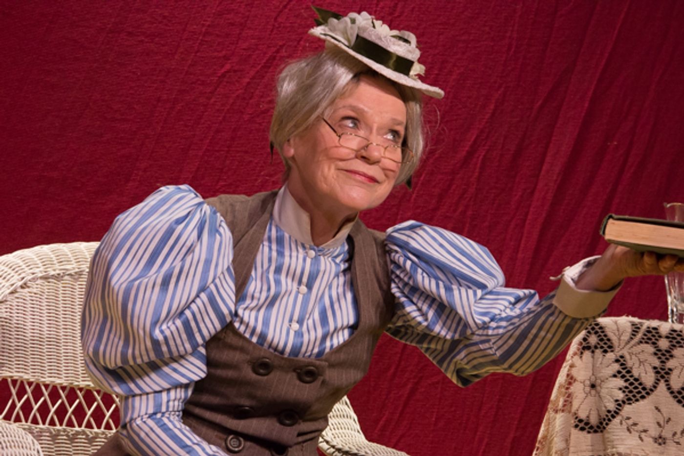 Photo Coverage: First look at Curtain Players' THE IMPORTANCE OF BEING EARNEST Photo Coverage: First look at Curtain Players' THE IMPORTANCE OF BEING EARNEST Image