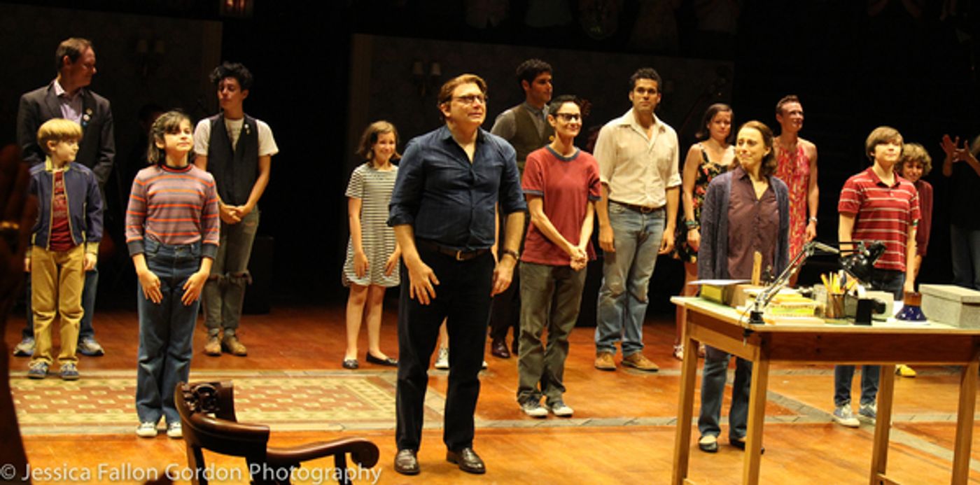 Photo Coverage: FUN HOME Closes on Broadway with Emotional Final Curtain Call Image