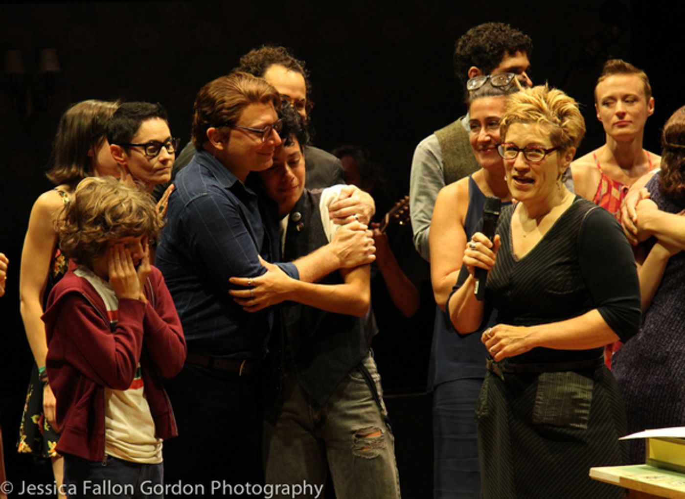 Photo Coverage: FUN HOME Closes on Broadway with Emotional Final Curtain Call Image