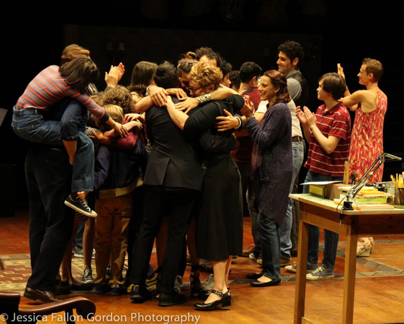 Photo Coverage: FUN HOME Closes on Broadway with Emotional Final Curtain Call Image