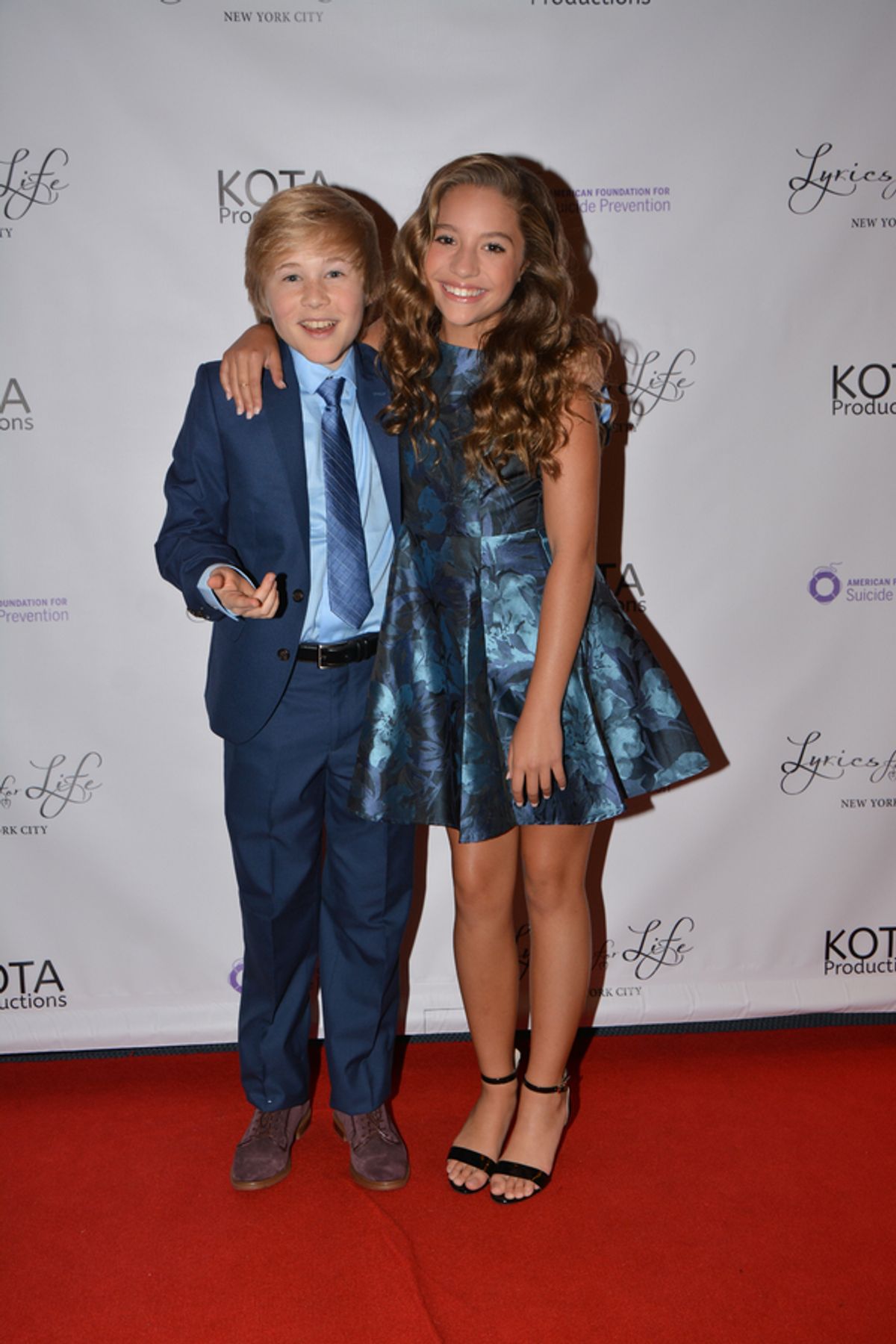 Casey Simpson and Mackenzie Ziegler at 