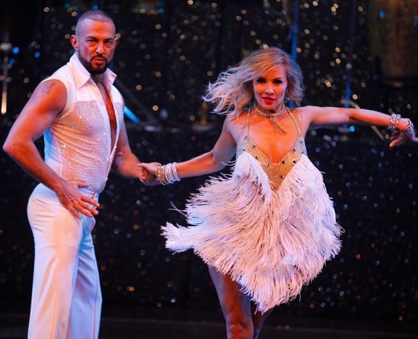 Robin Windsor and Anya Garnis Photo
