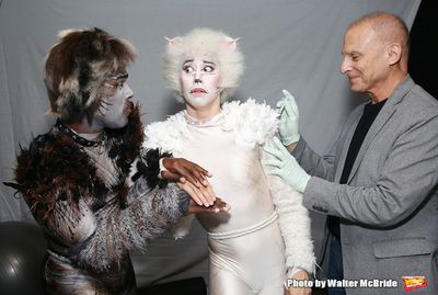 Sharrod Williams and Georgina Pazcoguin with Dr. Barry Kohn makes â€œhouse calls, Photo