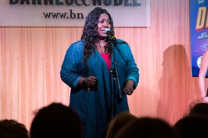 Lacretta Nicole @ BroadwayWorld Lacretta Nicole Photo