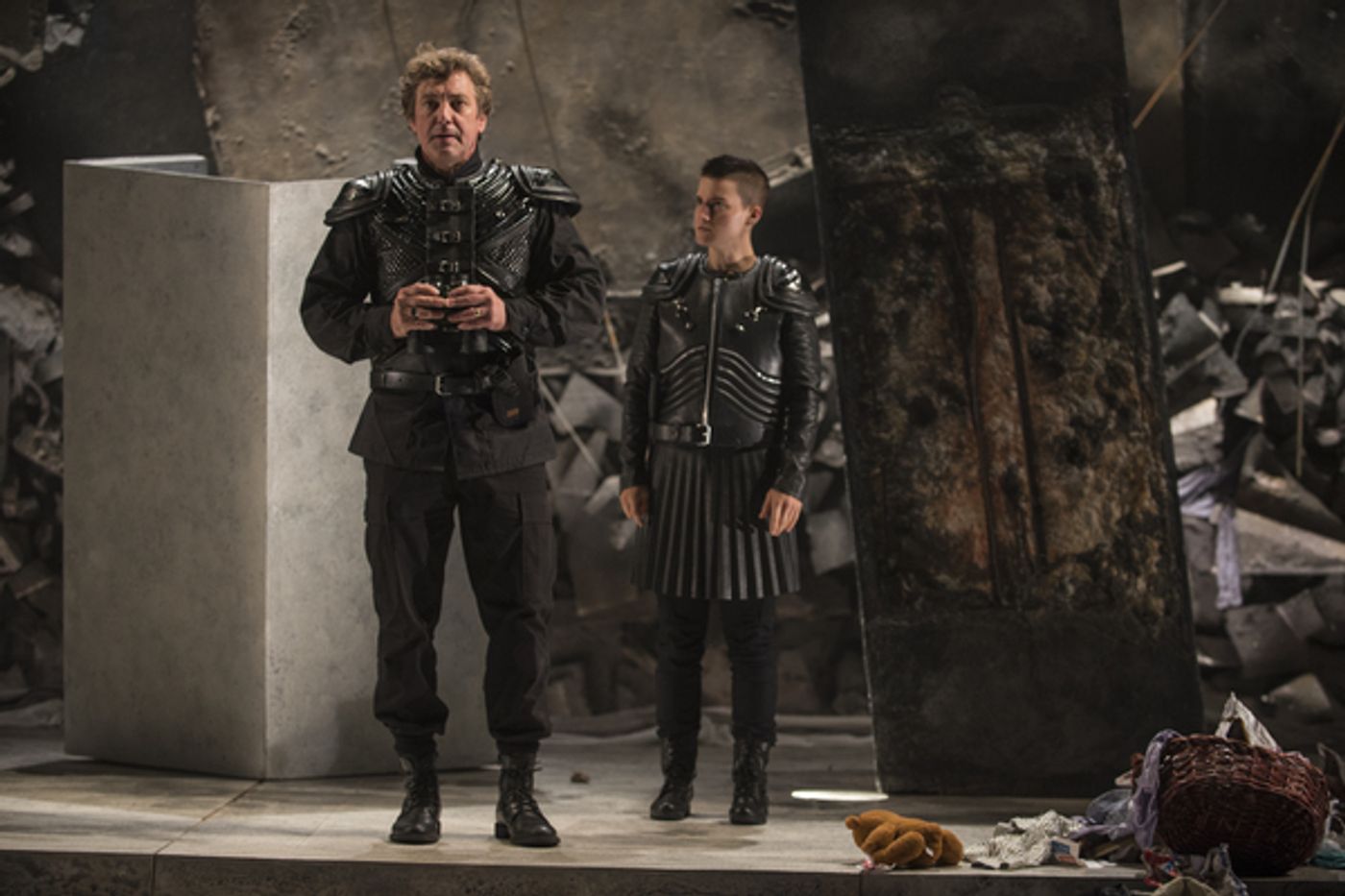 Photo Flash: A Sneak Peek at JULIUS CAESAR y The Writers' Theater.  Image