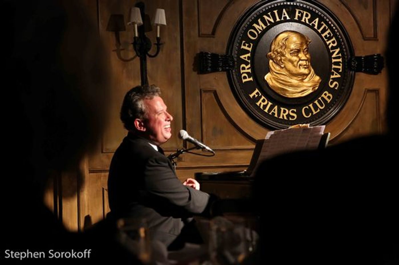 Photo Coverage: Billy Stritch Sings Mel Torme at the Friars Club  Image