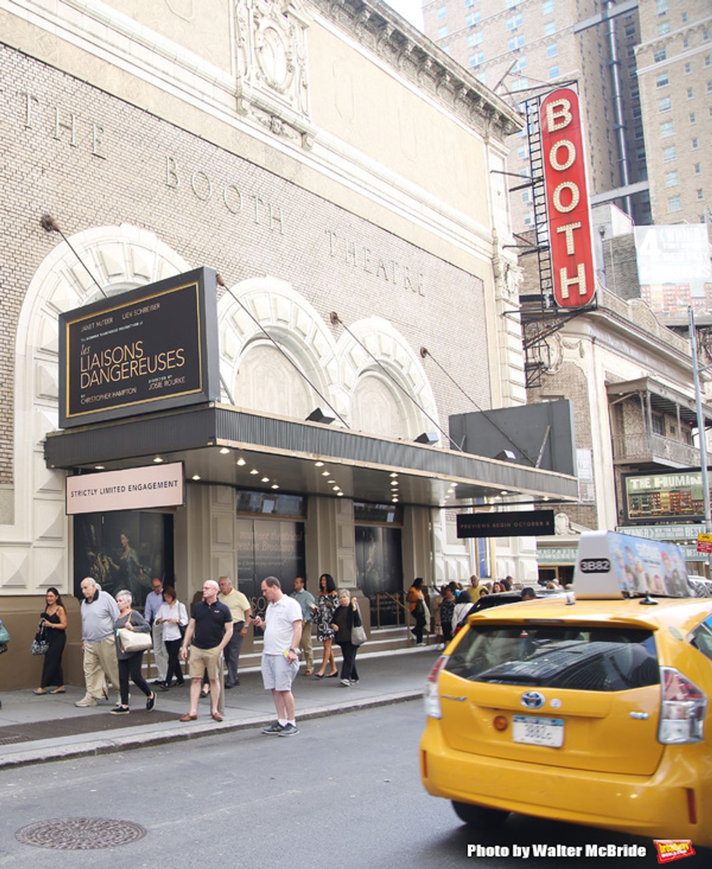 Up on the Marquee: LES LIAISONS DANGEREUSES  Image