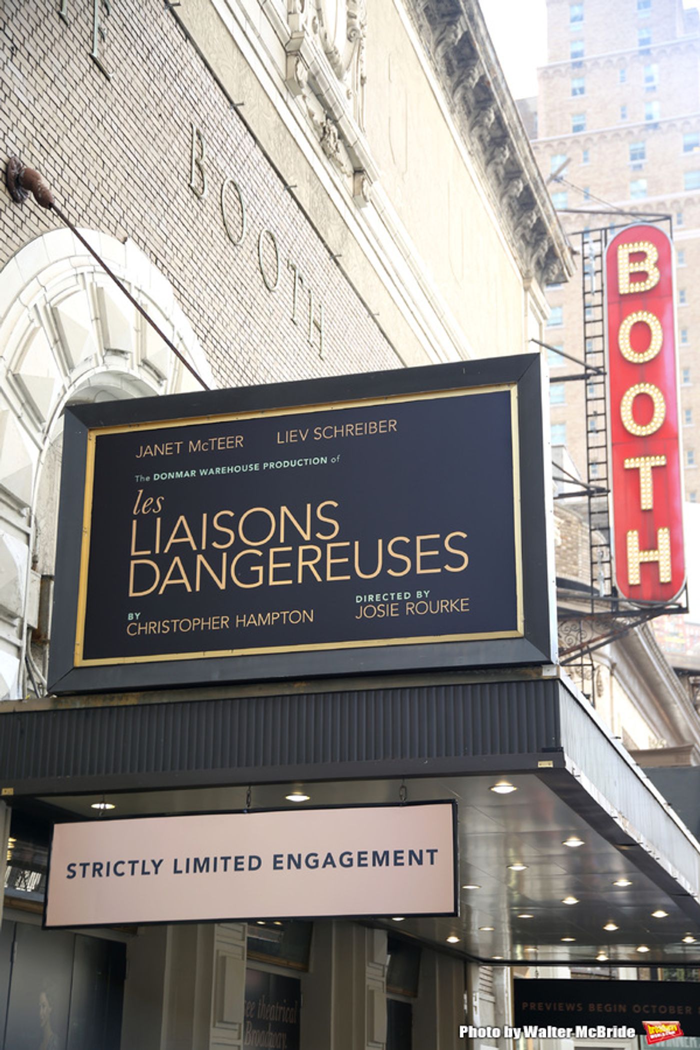 Up on the Marquee: LES LIAISONS DANGEREUSES  Image