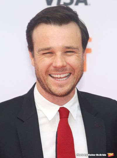 Rupert Evans  Photo