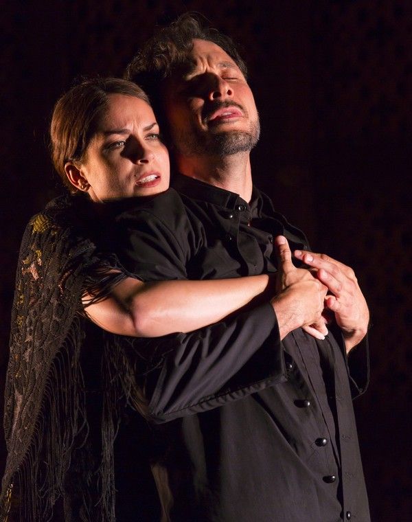 Hannia Guillen and Raul Mendez Photo