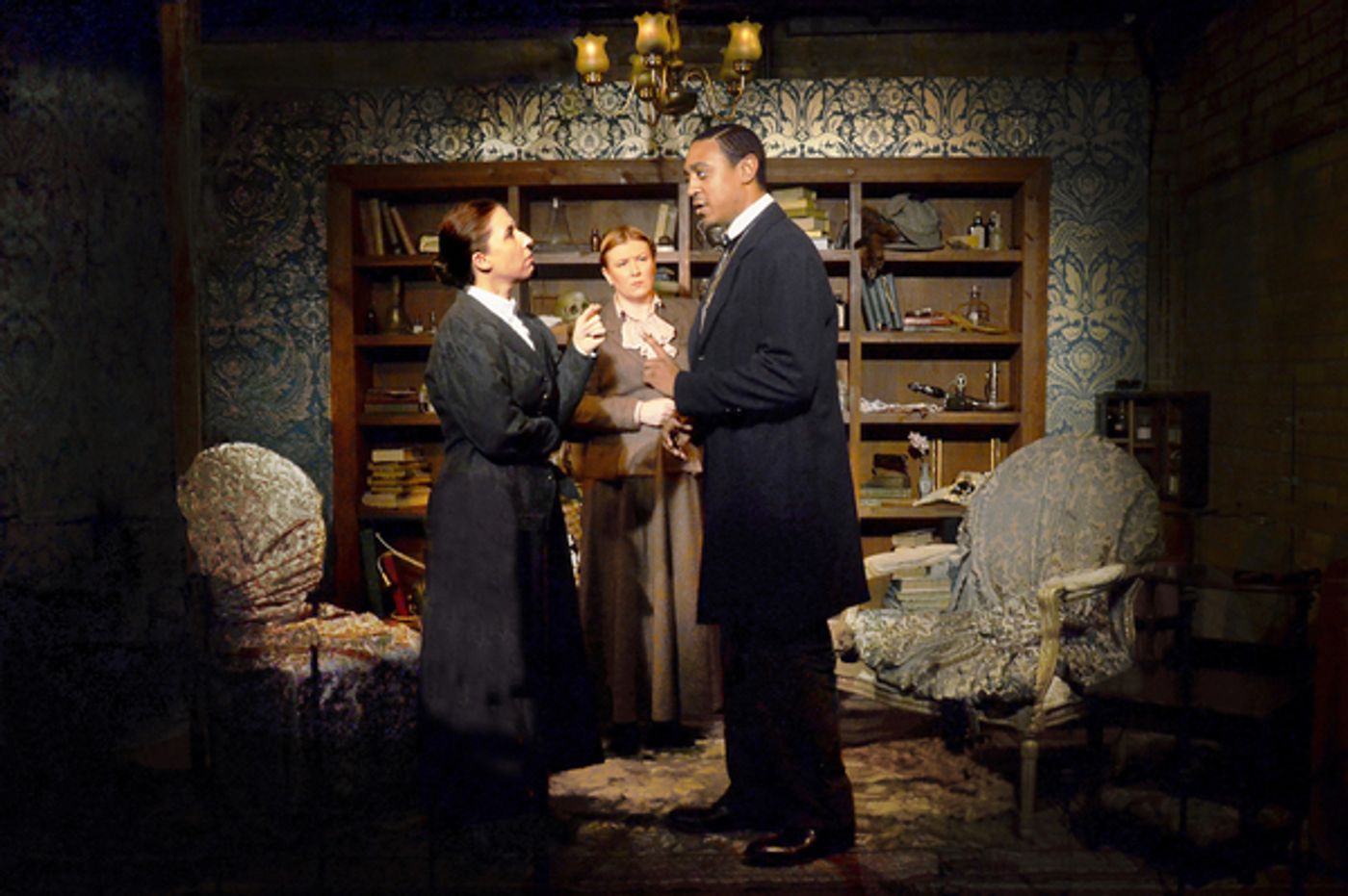 Photo Flash: First Look at Lifeline Theatre's MISS HOLMES World Premiere  Image