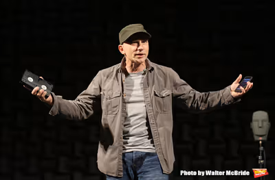  Simon McBurney Photo
