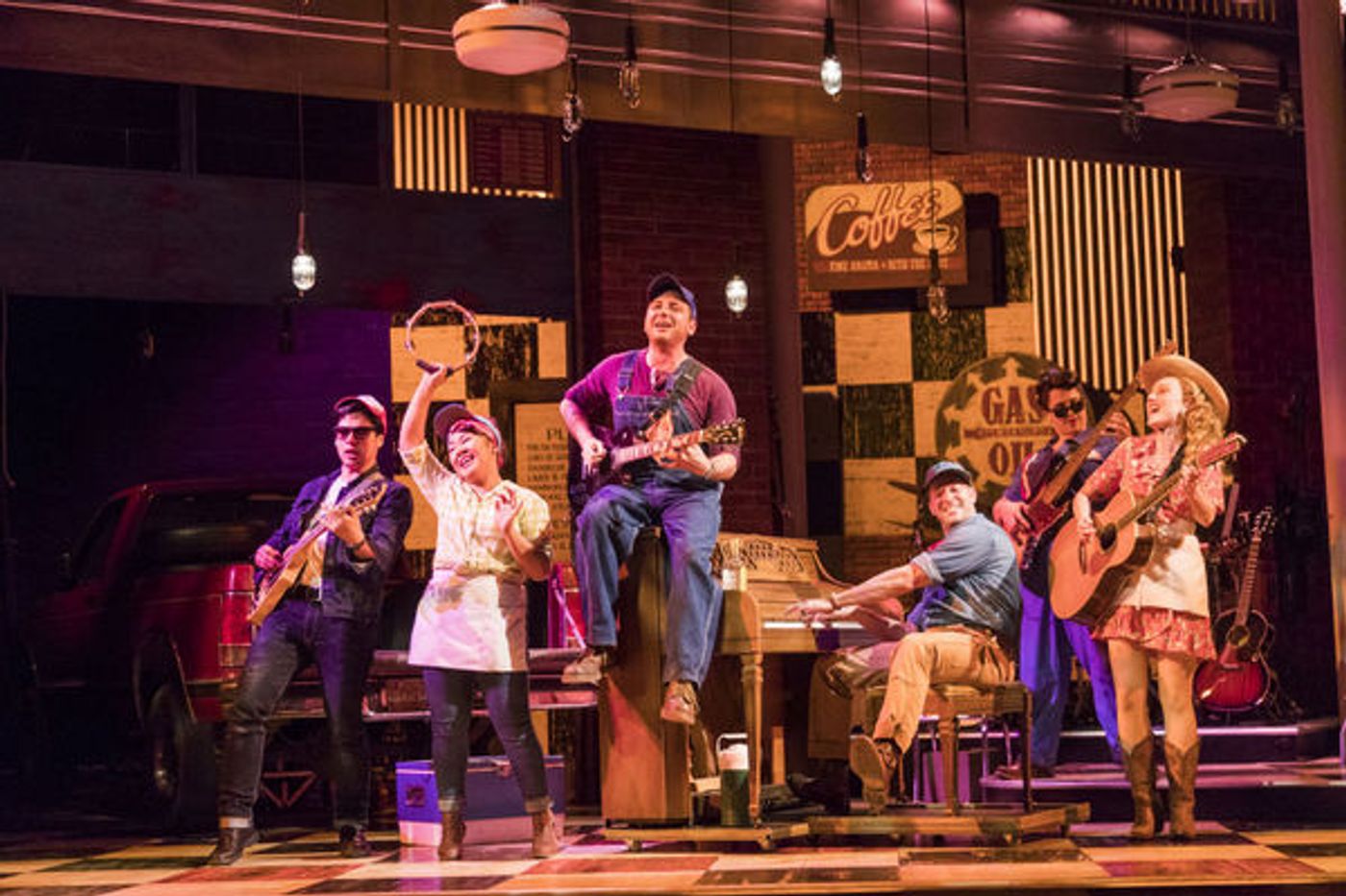 Photo Flash: First Look at Levi Kreis and More in Village Theatre's PUMP BOYS AND DINETTES  Image