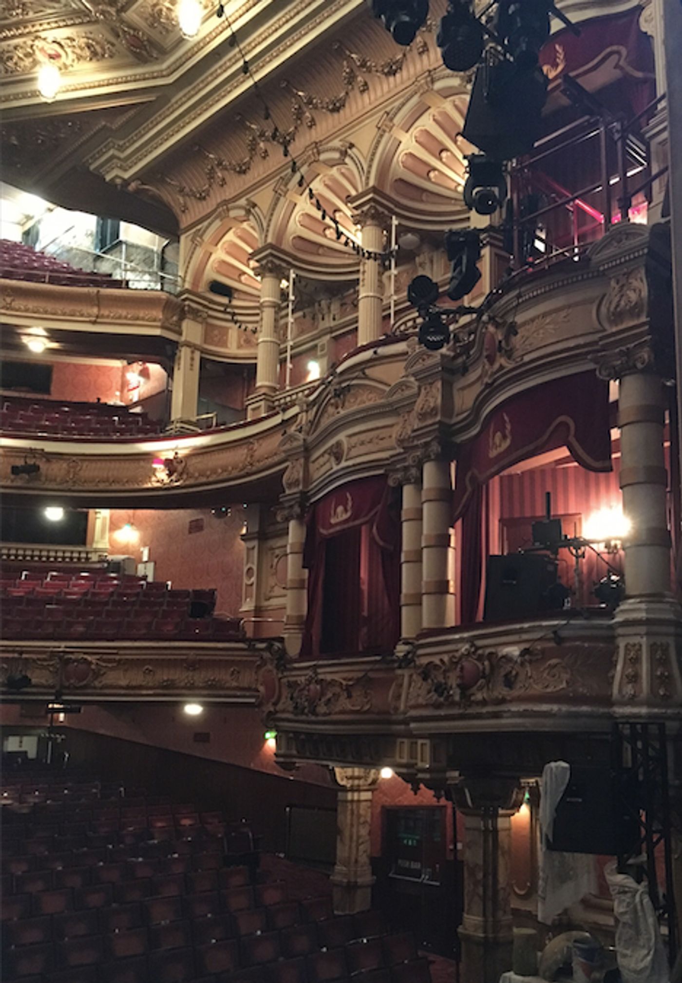 PHOTOBLOG: Behind The Scenes At Glasgow's King's Theatre Image